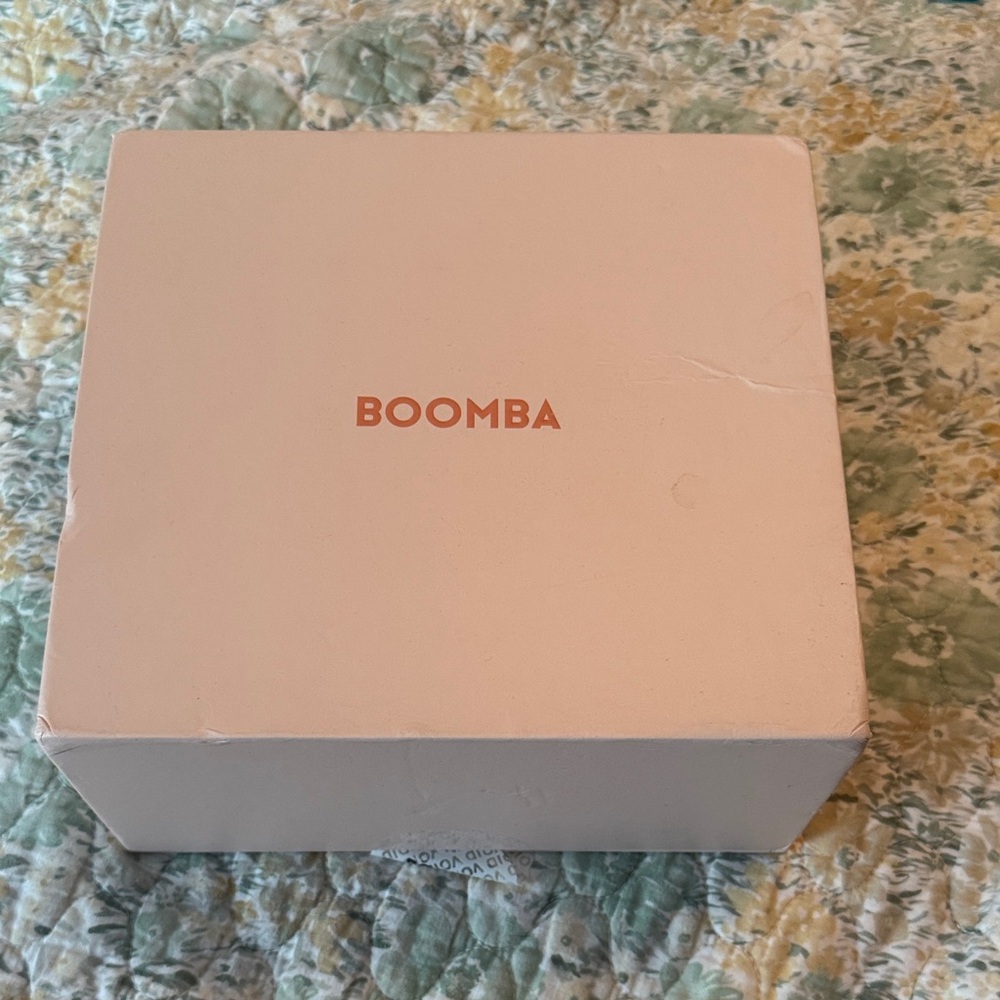 NWT BOOMBA Ultra Boost Inserts (Size F)